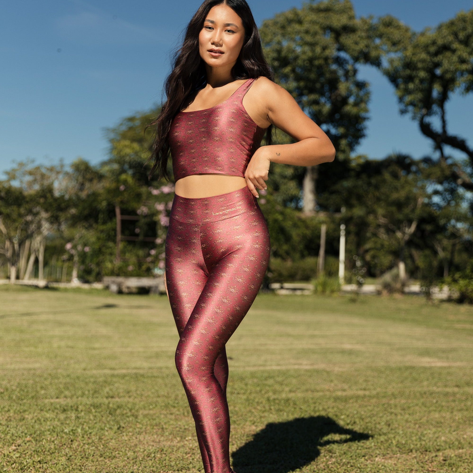 Flor de Lis Legging — High Waist
