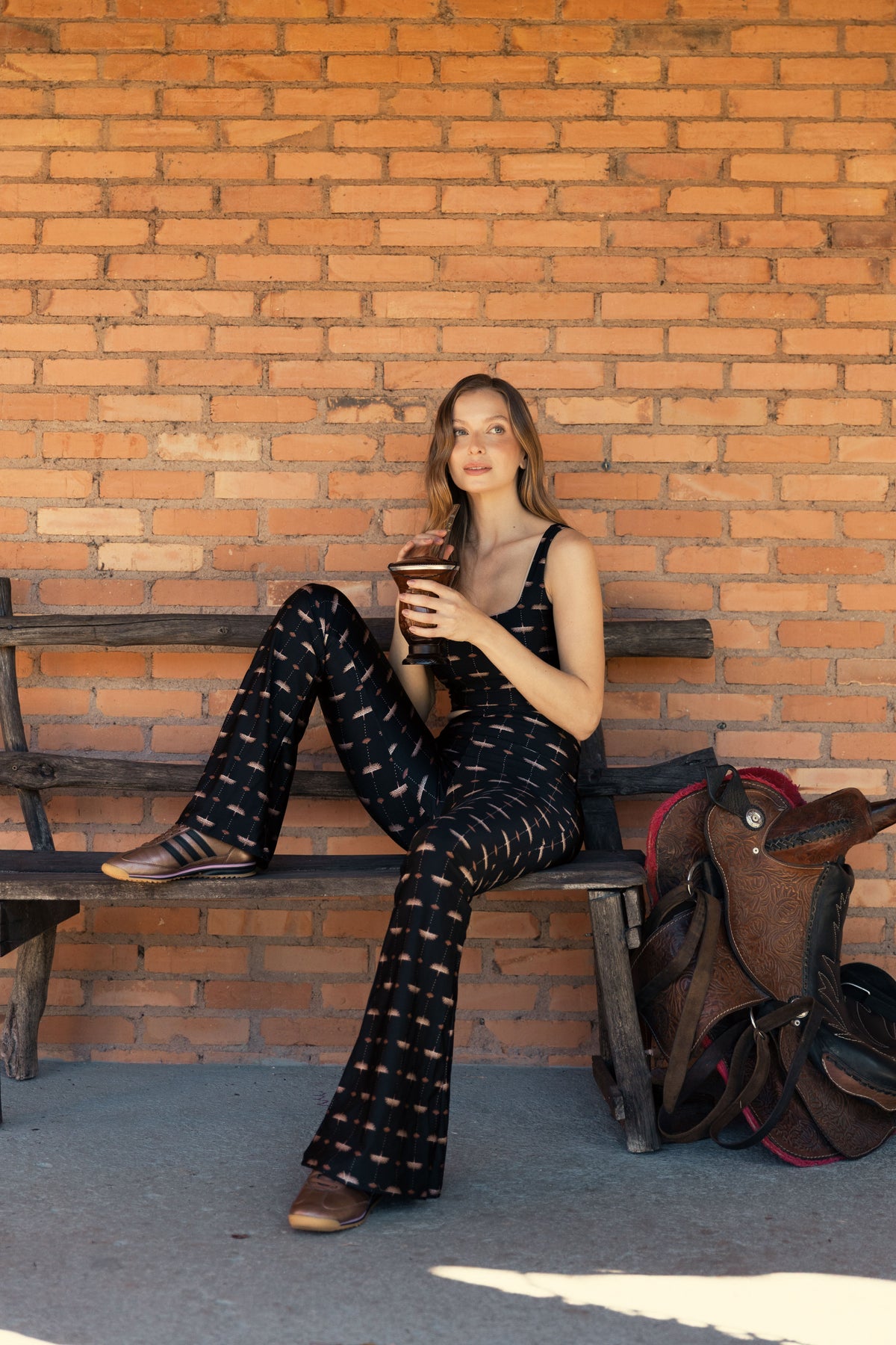 Tsuru Noir Flare Pants
