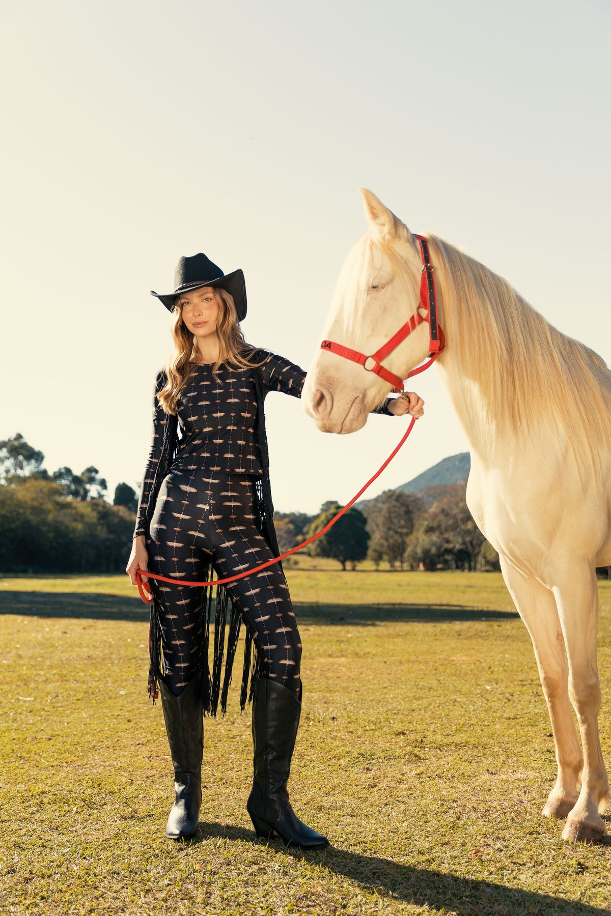 Tsuru Noir Legging - Skin Fit