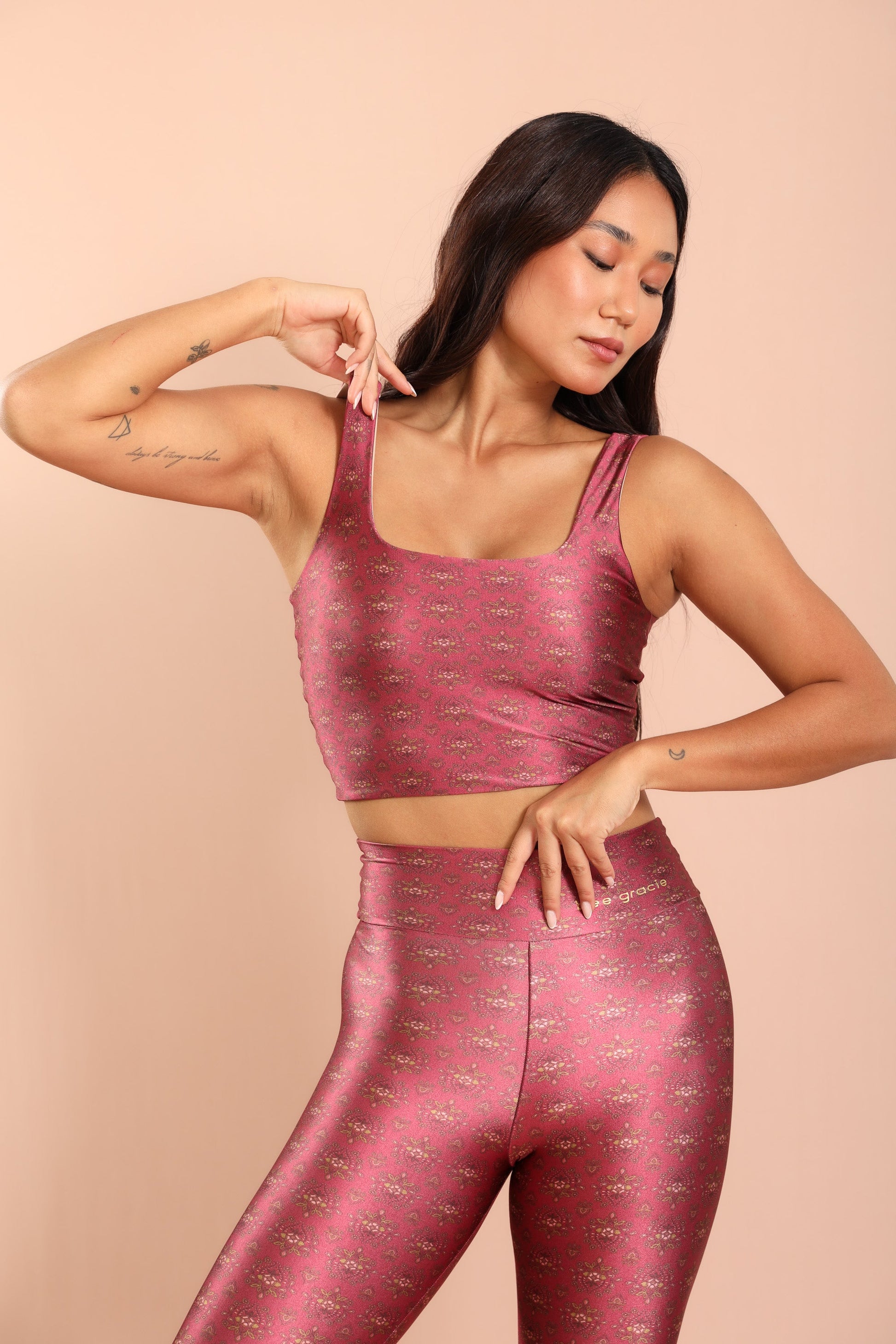 Flor de Lis Cropped Top