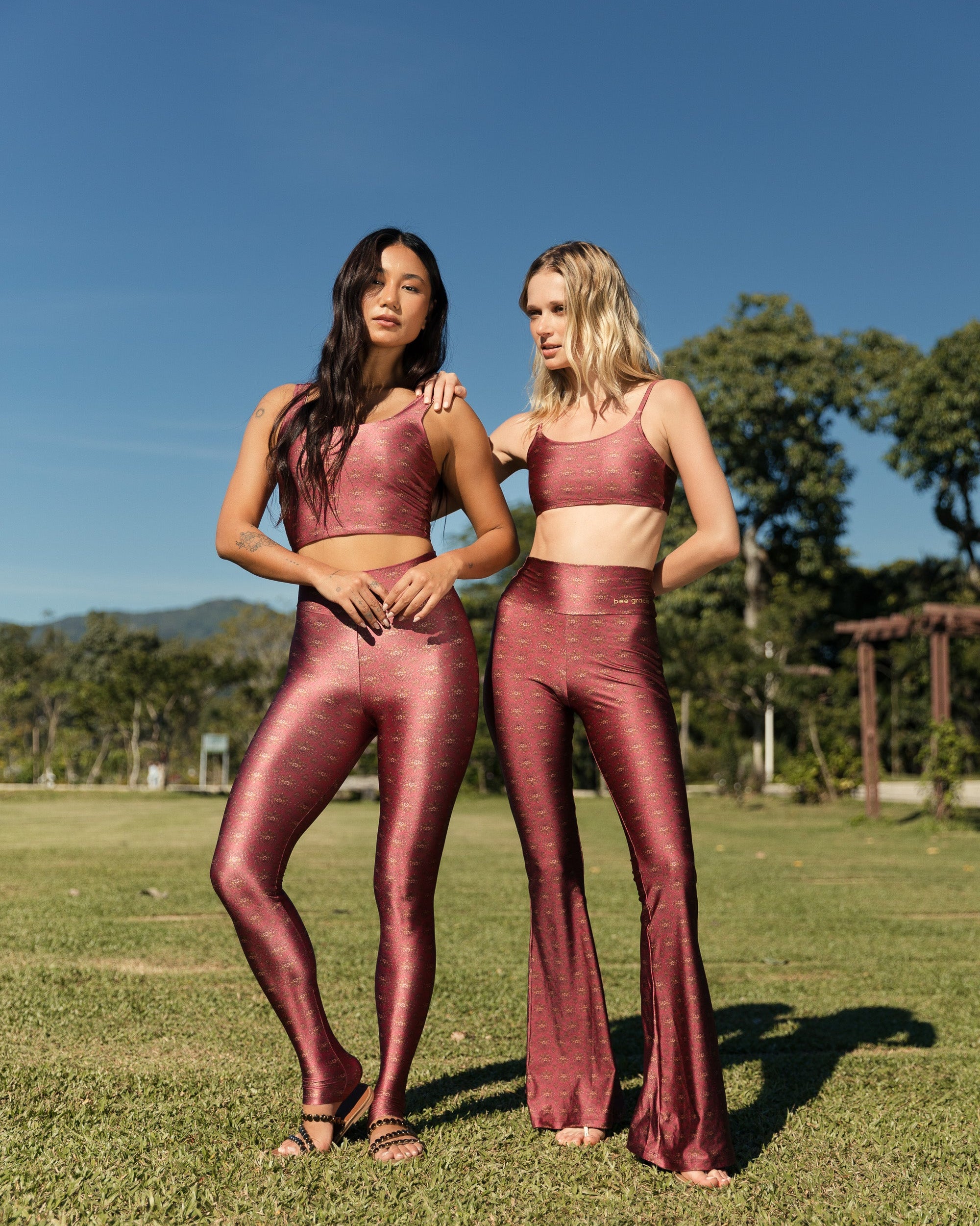 Flor de Lis Legging — High Waist