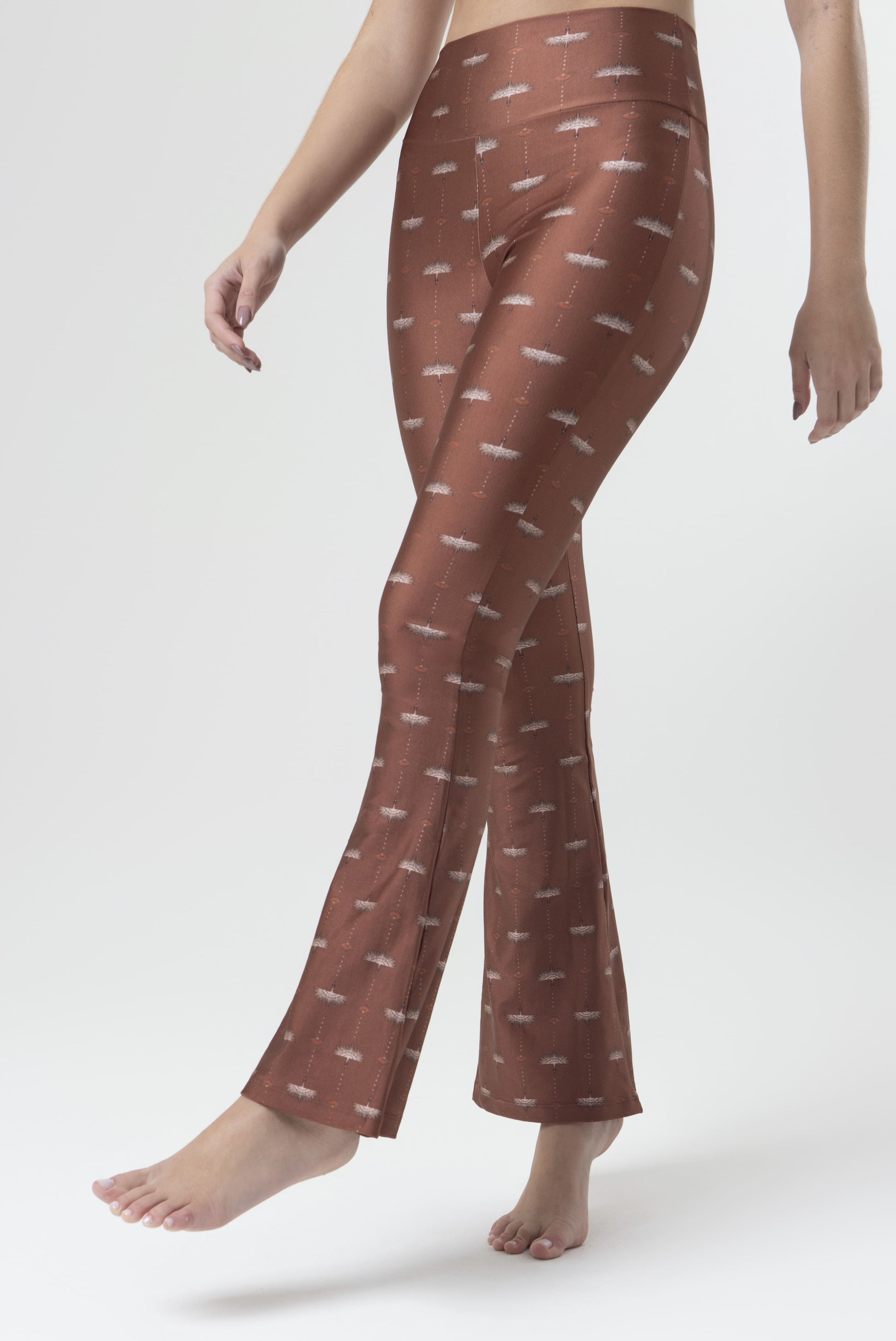 Tsuru Flare Pants