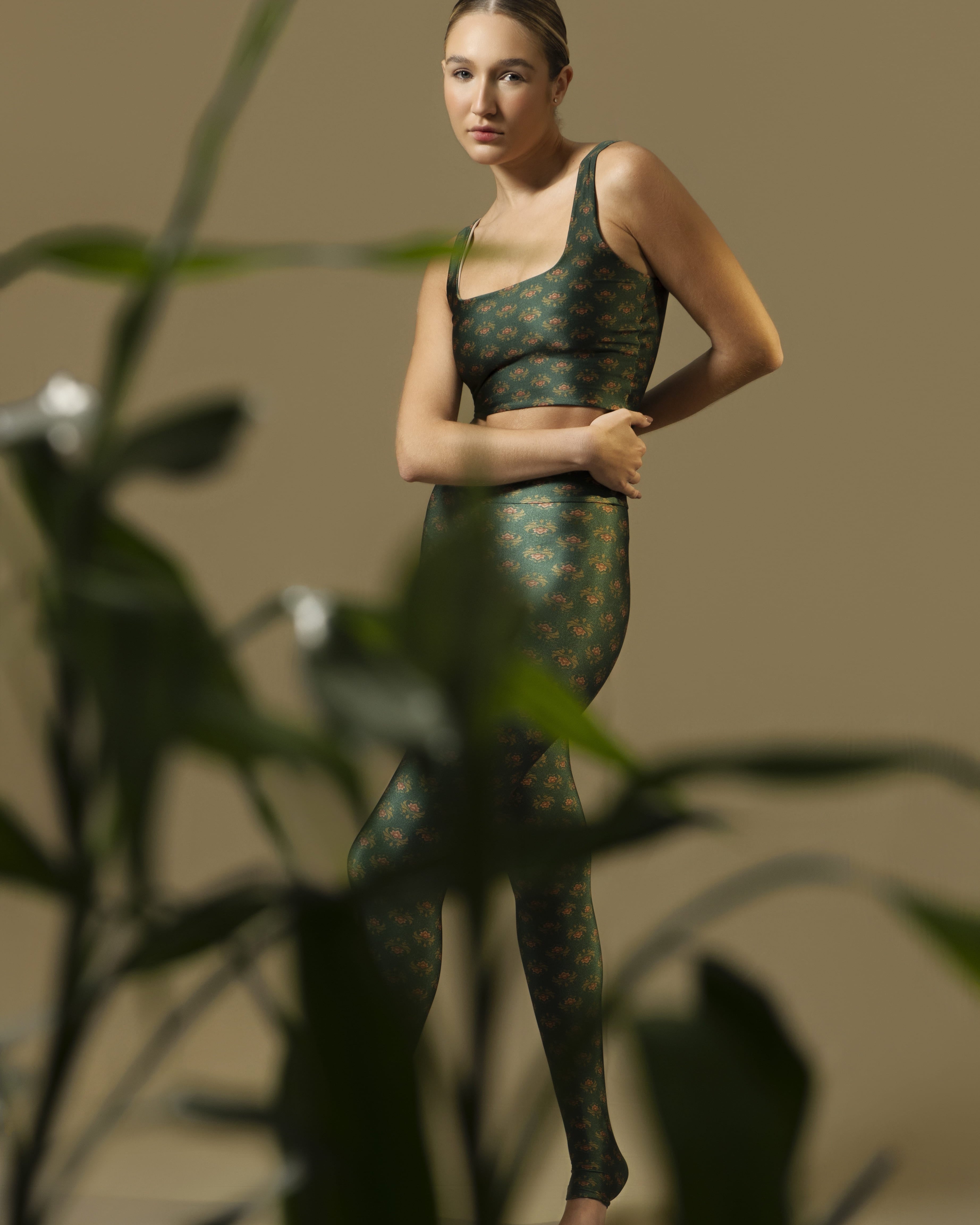 Green Lotus Cropped Top