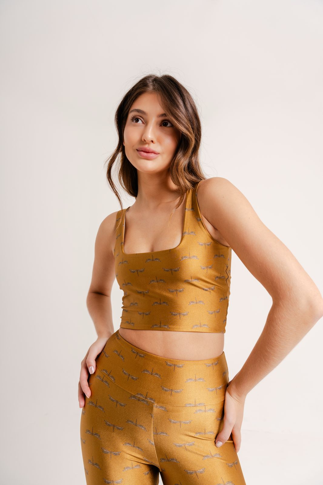 Top Cropped Estampa Dragonfly by BEE GRACIE - TOPS