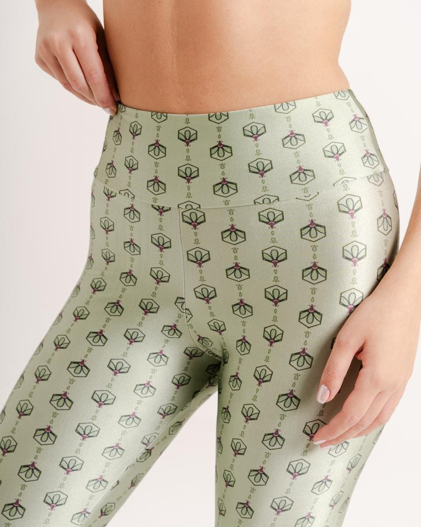 Legging Estampa Wildflower modelo Skin by BEE GRACIE - CALÇAS