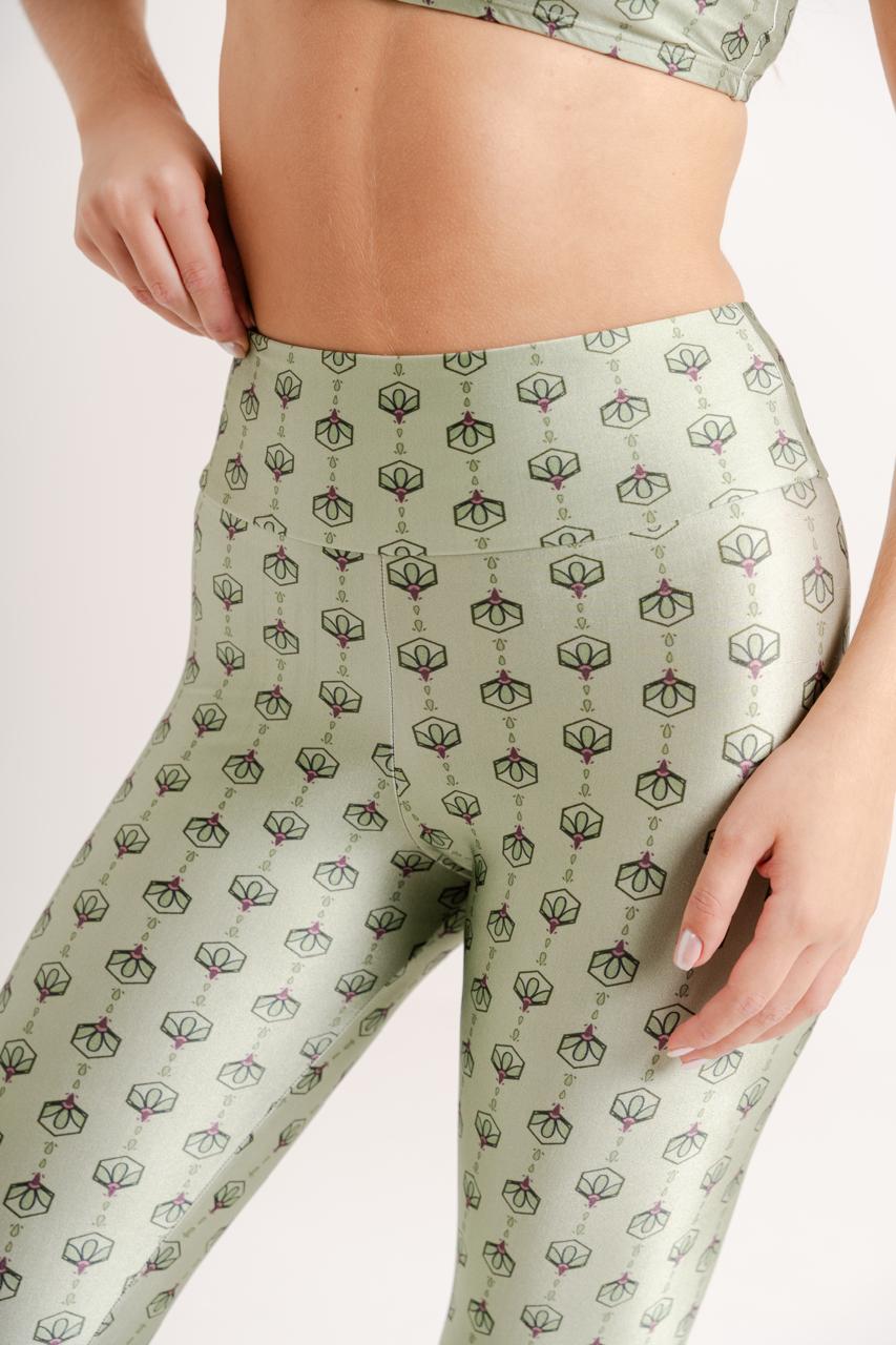 Legging Estampa Wildflower modelo Skin by BEE GRACIE - CALÇAS