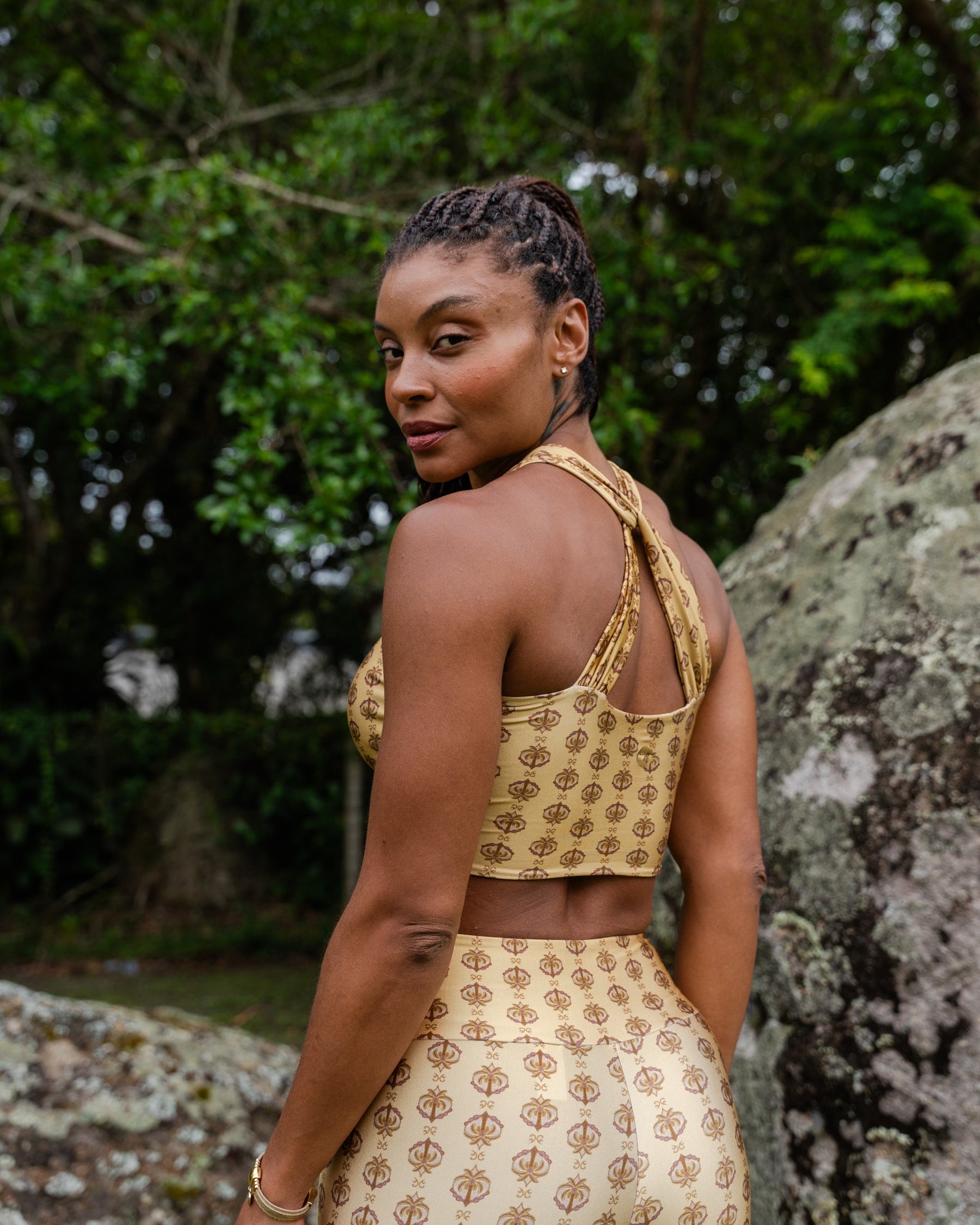 Golden Breeze Legging — High Waist